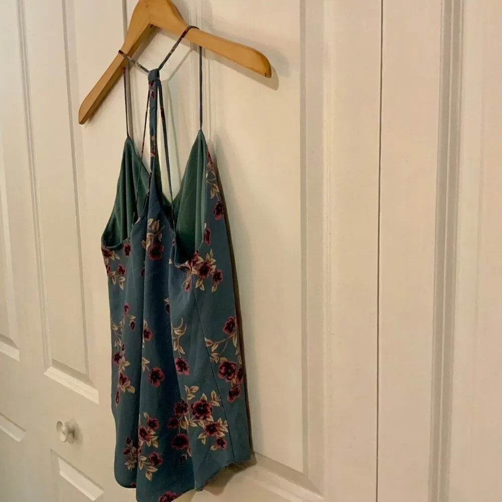 4SI3NNA Blue Pink Floral Racerback V Neck Sleeveless Cami Top Small